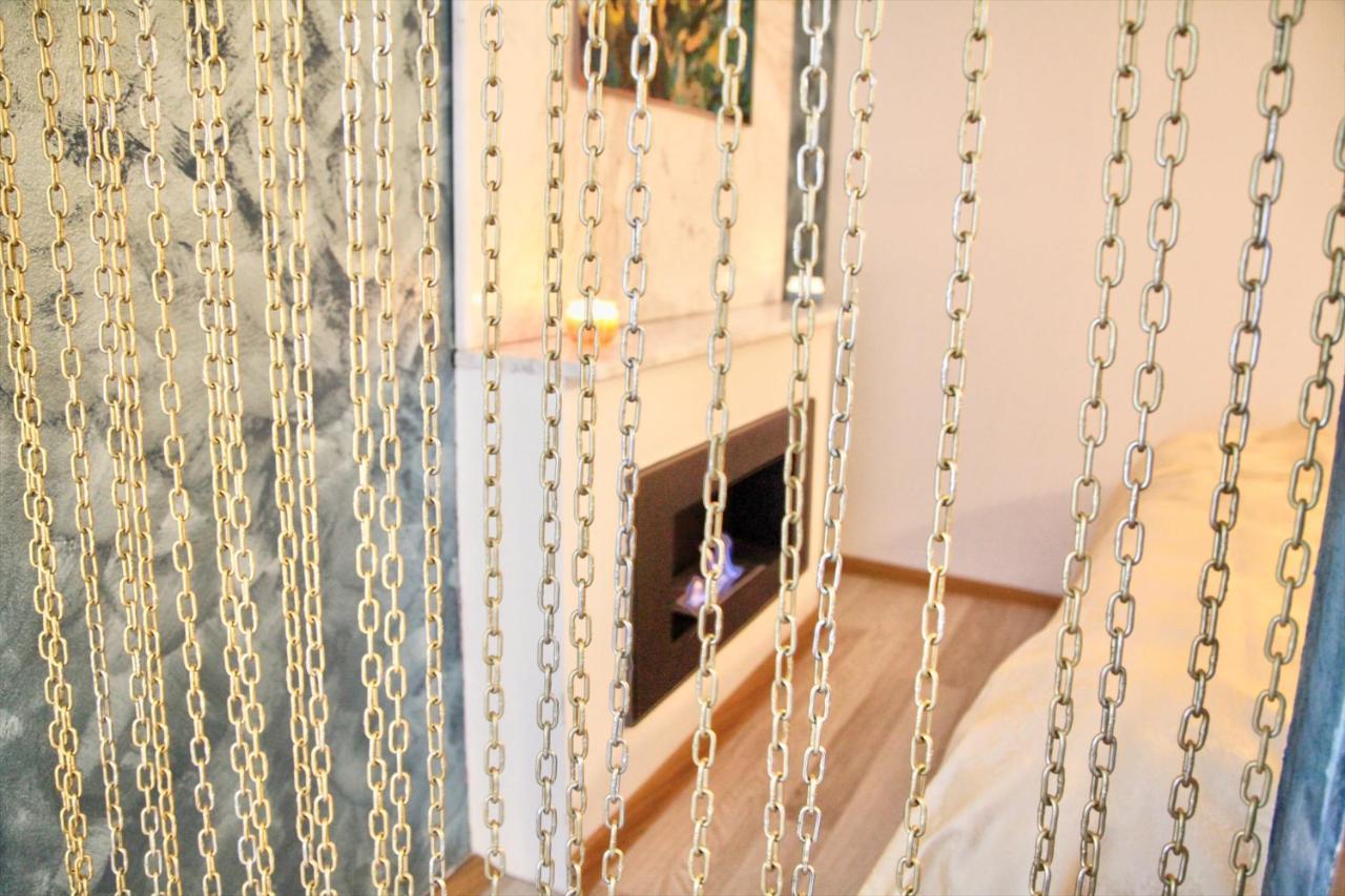 Royal Mansion In Unirii Square Apartman Kolozsvár Kültér fotó