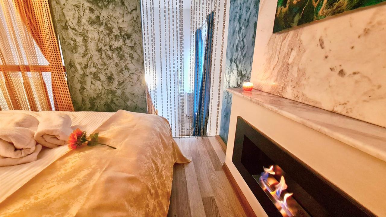 Royal Mansion In Unirii Square Apartman Kolozsvár Kültér fotó