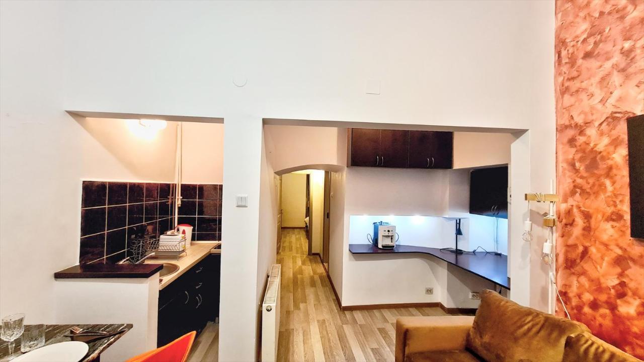 Royal Mansion In Unirii Square Apartman Kolozsvár Kültér fotó